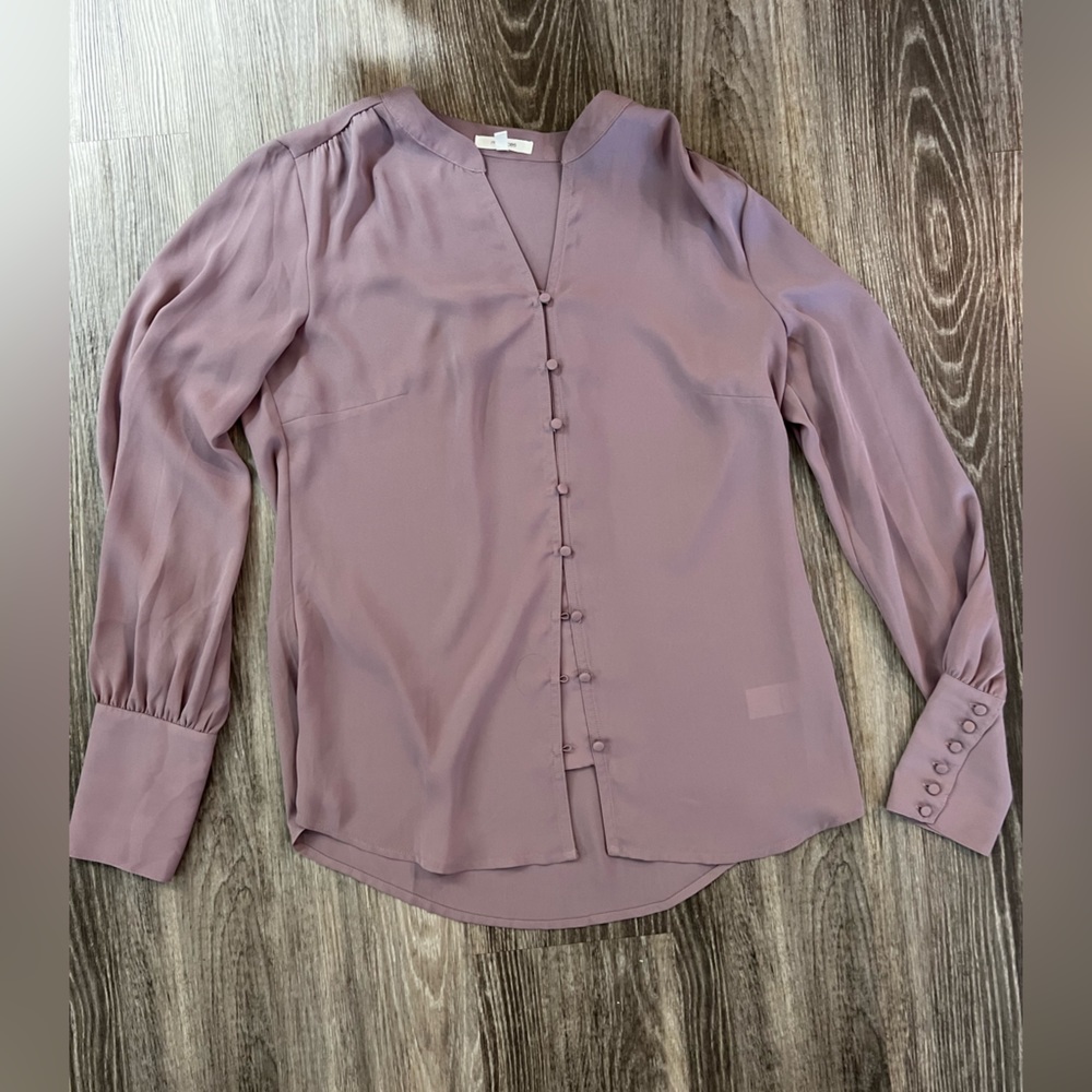Brand new Maurice’s blouse, pale purple, size small